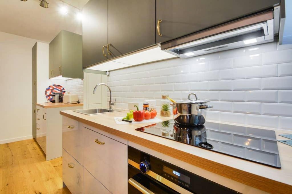 Luxueux Duplex 6 - 8Pers - Full Equipped - Republique Apartment Париж Екстериор снимка